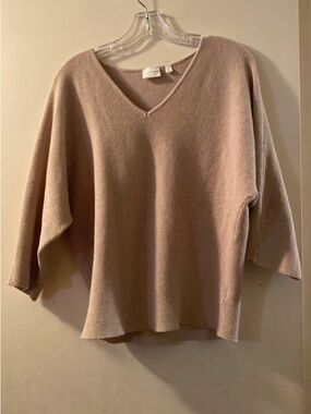 Cyrus Relaxed V-Neck Oatmeal Sweater with Sophisticated Silhouette.